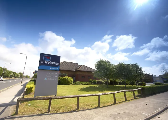 3 star hotel: Travelodge Waterford